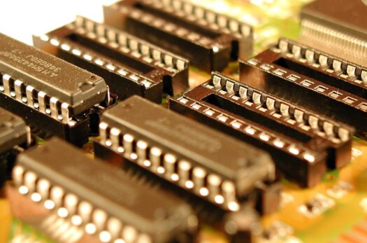 generic IC/electronic chips, no brand visible